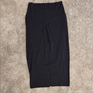 Lululemon Nulu Slim-Fit High-Rise Skirt - Black - Size 6